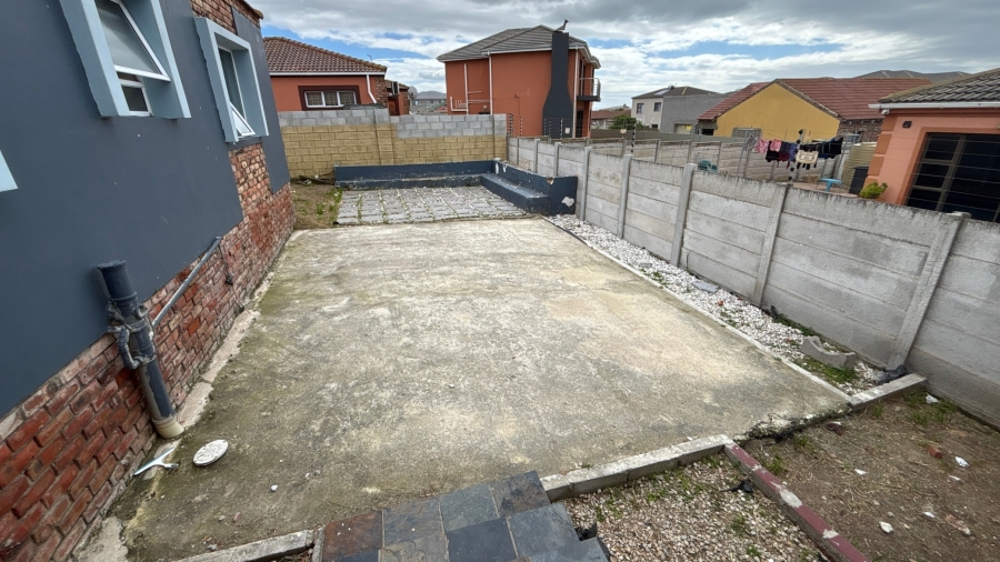 3 Bedroom Property for Sale in Bluewater Bay Eastern Cape